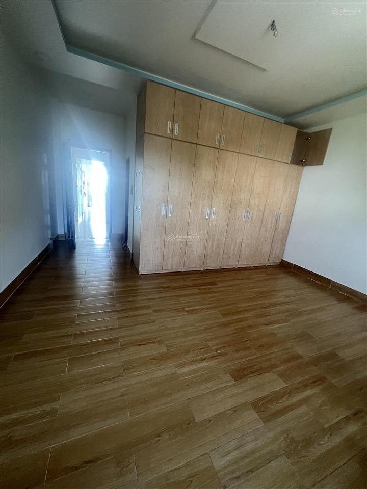 Cho thuê nhà riêng 4pn, 3wc, 100m2 tại phạm văn đồng, p. hiệp bình chánh, giá 17 triệu vnd