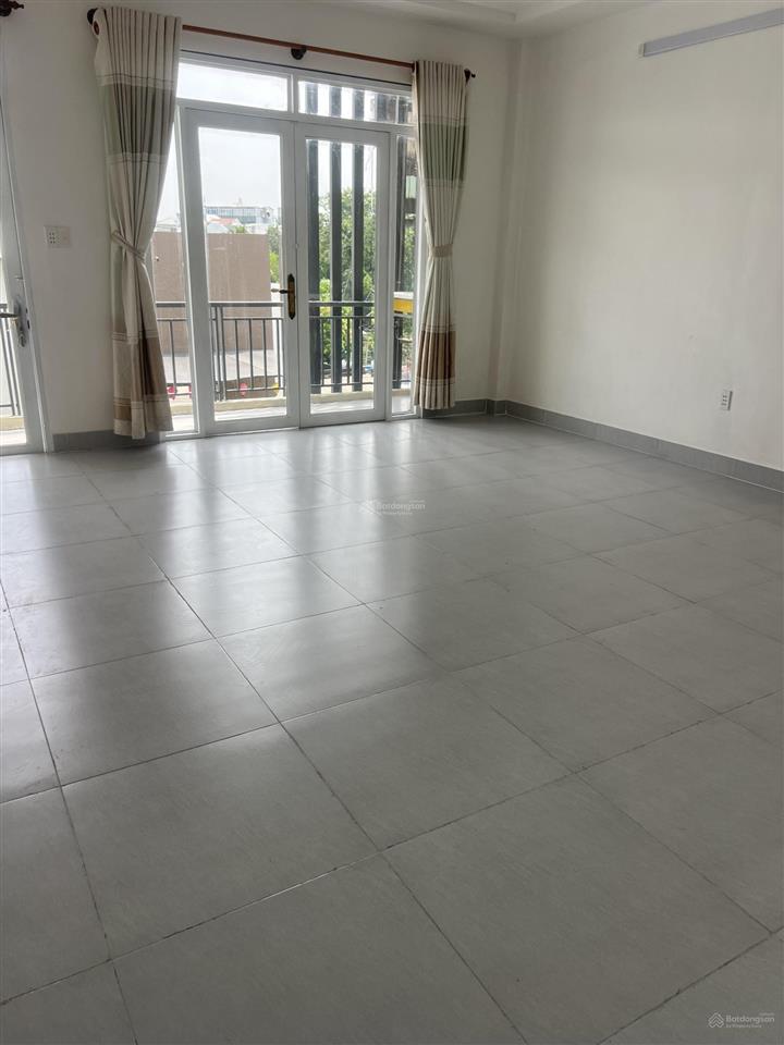 Cho thuê nhà riêng 4pn, 3wc, 100m2 tại phạm văn đồng, p. hiệp bình chánh, giá 17 triệu vnd