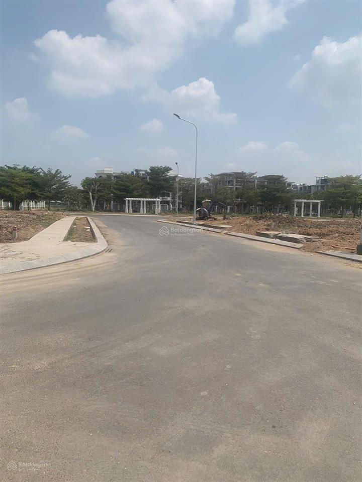 207m2/ giá suất 6 tỷ. bán đất lô góc siêu đẹp khu tái định vạn phúc, hiệp bình phước, thủ đức