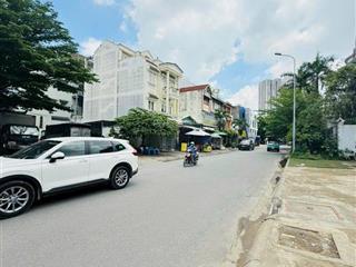 Bán miếng đất mặt tiền bưng ông thoàn phường phú hữu, diện tích 132m2 giá 14,9 tỷ  0915 698 ***