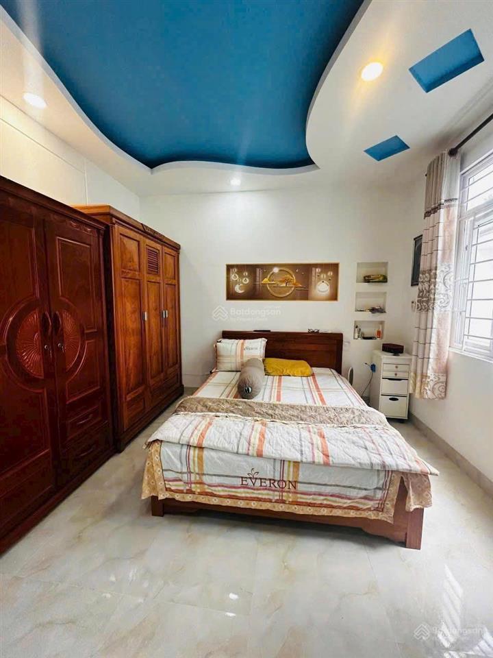 Bán nhà hẽm xe hơi phường bình trưng
tây.diện tích 50.1m 1 trệt 2 lầu giá 7.4 tỷ còn tl 0915 698 ***