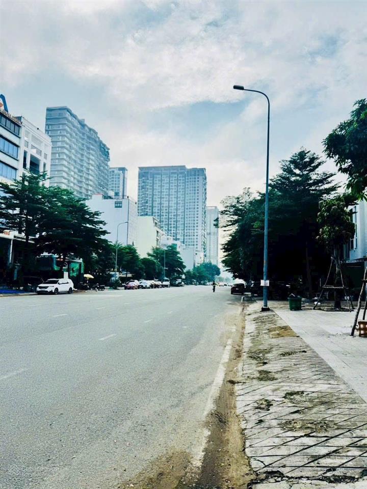 Bán siêu phẩm tạ hiện 8x18m hầm 7 tầng đường 25m, giá 86.4 tỷ, 0915 698 ***