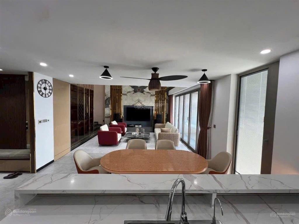 Bán nhanh căn penhouse duplex la asstoria ngay mặt tiền nguyễn duy trinh giá 13 tỷ  0915 698 ***