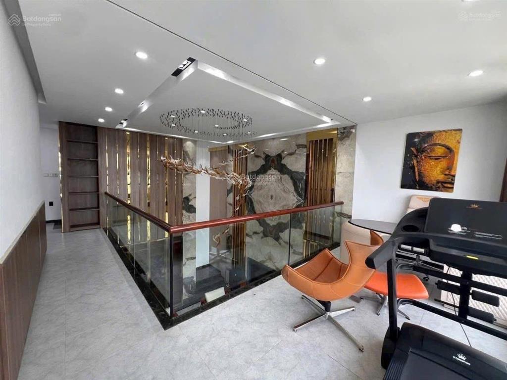 Bán nhanh căn penhouse duplex la asstoria ngay mặt tiền nguyễn duy trinh giá 13 tỷ  0915 698 ***