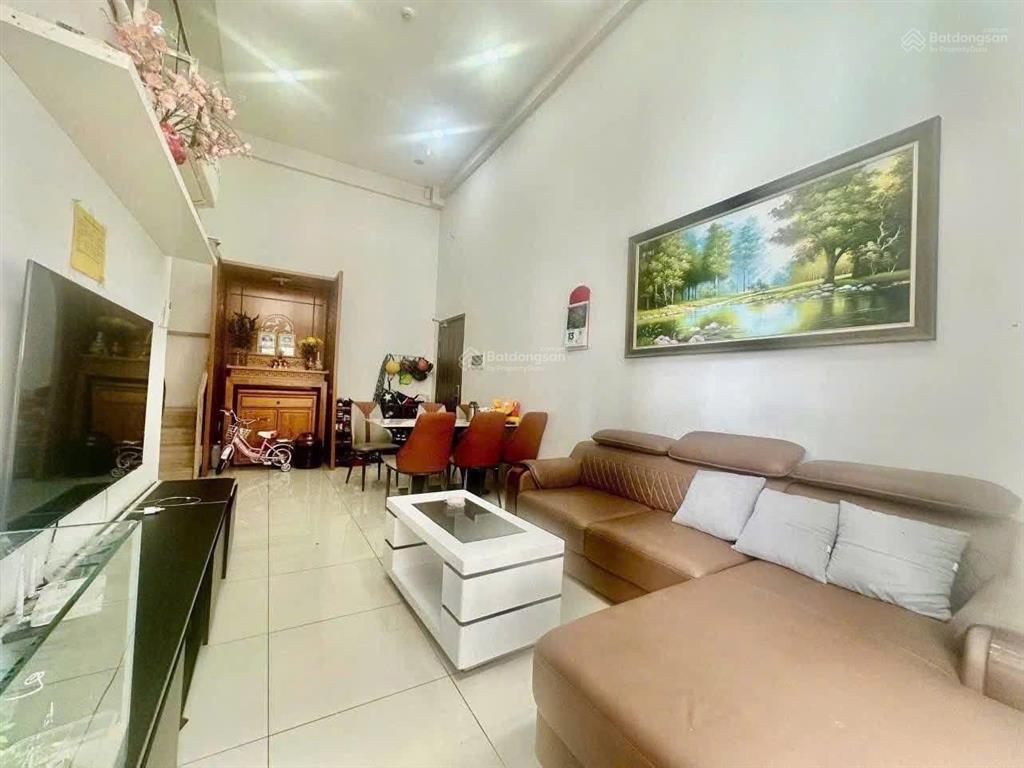 Cho thuê căn hộ la astoria, 3pn 3wc, căn góc 120m², nhà đẹp, giá 15 tr.  0915 698 ***