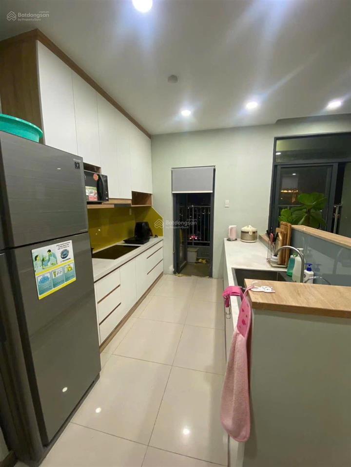 Cho thuê căn góc 82m 3pn2wc giá 14 tr chung cư la astoria full nội thất  0915 698 ***