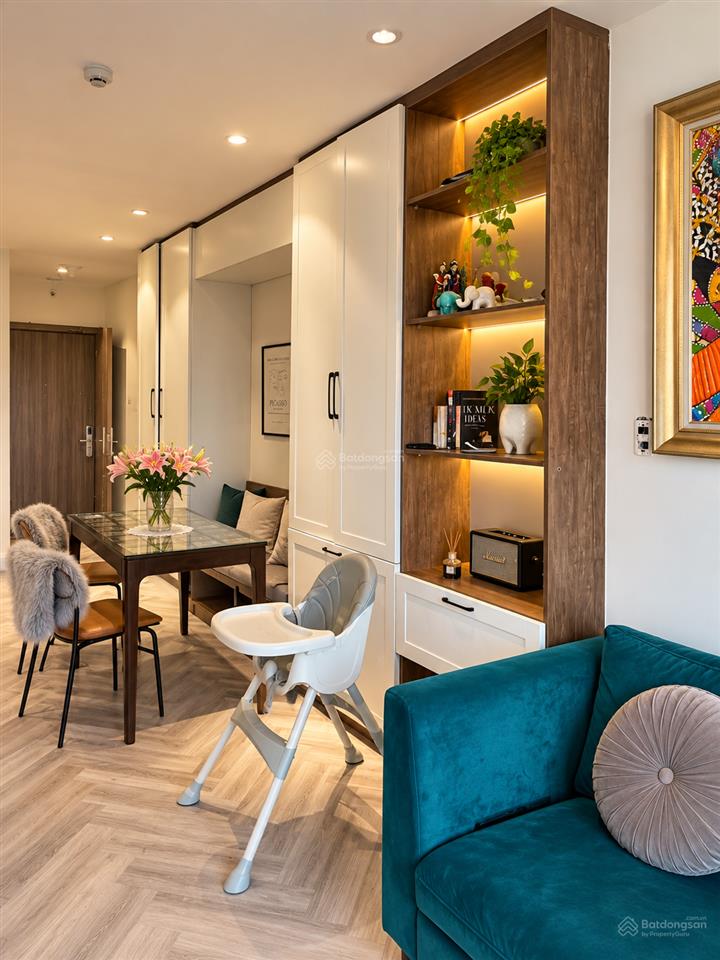 Bán căn hộ la astoria 2pn 1wc full nội thất view sông giá 3,65 tỷ ngay mặt tiền  0915 698 ***