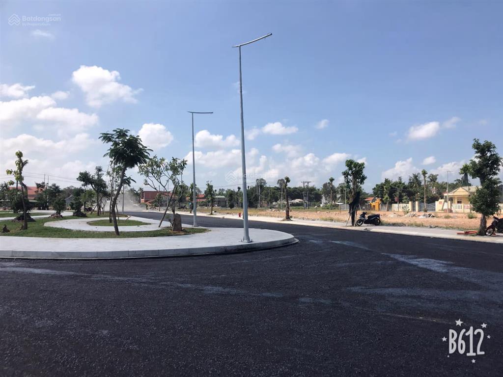 Đất nền thổ cư, đã có shr đối diện ubnd xã thủ thừa, tỉnh tây ninh (long an cũ), nh cho vay 70%