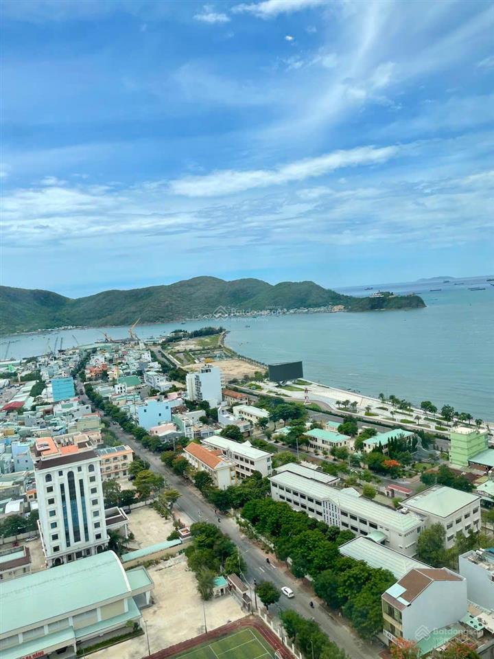 Chuyển nhượng căn hộ 2 phòng ngủ altara quy nhơn  view biển, giá tốt