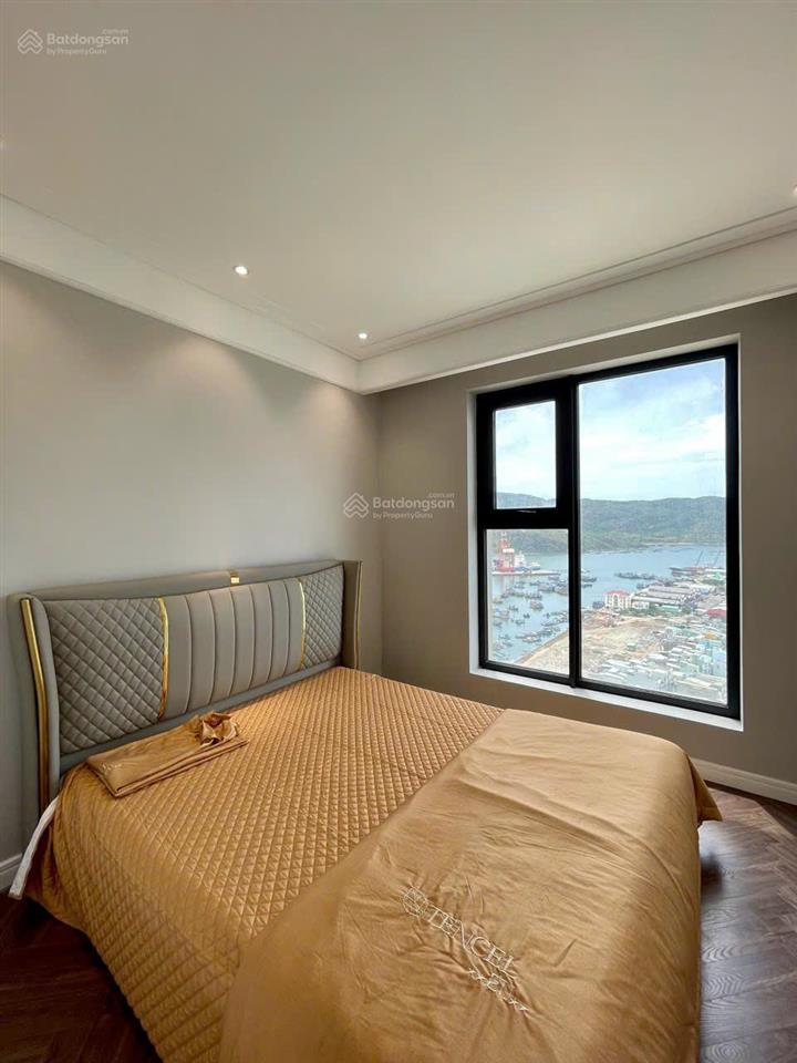 Chuyển nhượng căn hộ 2 phòng ngủ altara quy nhơn  view biển, giá tốt