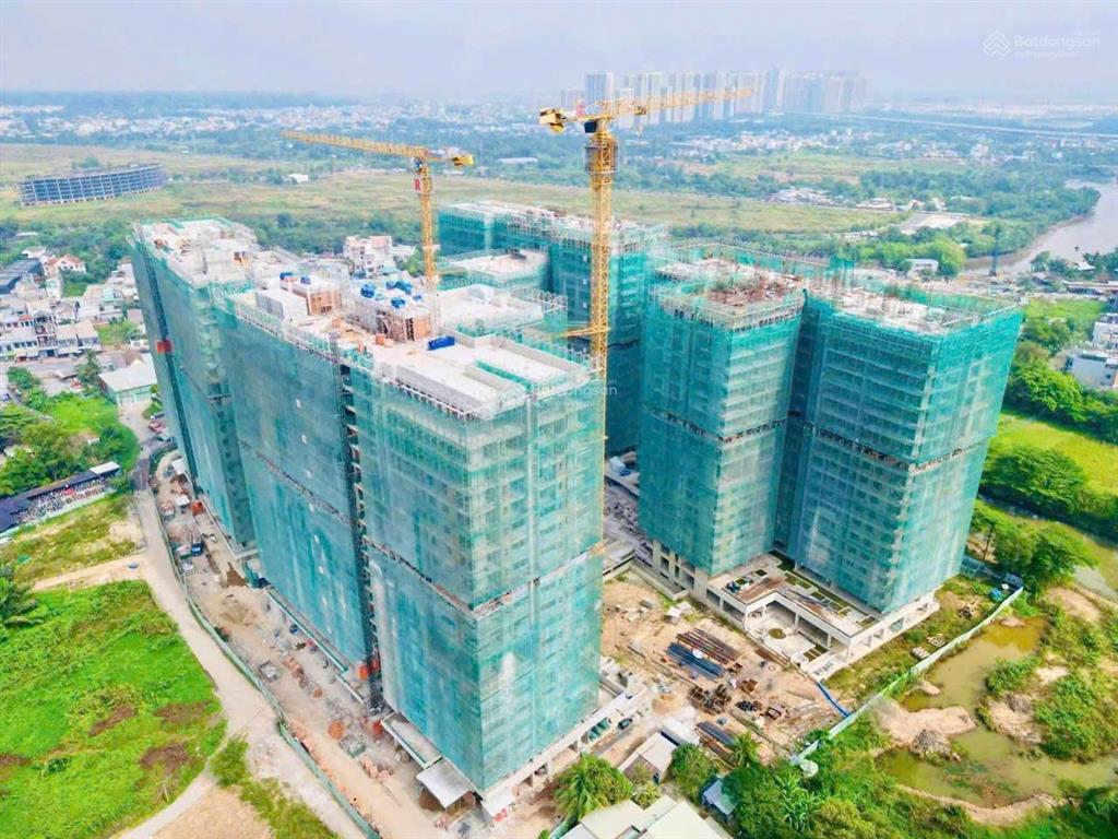 Sở hữu căn hộ 52.64m2 ban công dài view hồ bơi chỉ 4tỷ2 (all in)  thanh toán 30% nhận nhà