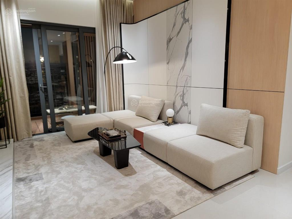 Sở hữu căn hộ 52.64m2 ban công dài view hồ bơi chỉ 4tỷ2 (all in)  thanh toán 30% nhận nhà