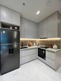 Chính chủ cần bán căn 1pn 52m2 tháp a5 tầng cao  view nội hồ bơi.  0937 799 ***