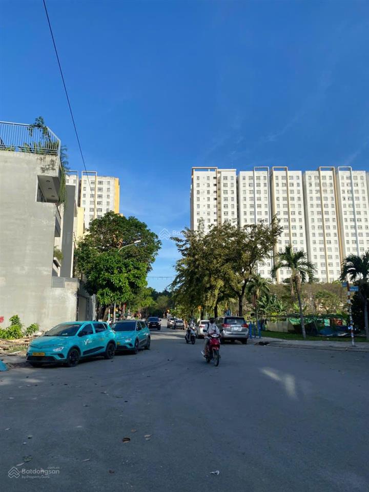 Bán đất đường số 12 kdc savico đối điện chung cư sunview town dt 139 m2 giá 11,6 tỷ  0932,683,991