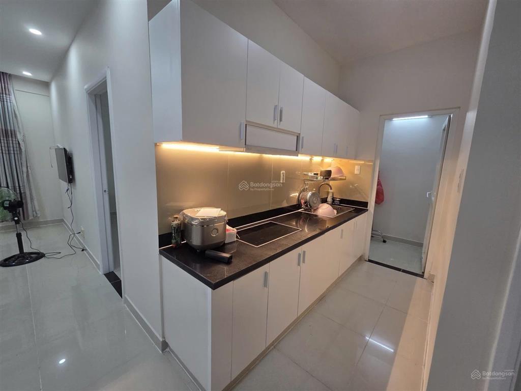 Cho thuê cc 2pn, 2wc, 62m2 tại sunview town nhà mới đẹp vào ở liền  việt 0932,683,991 xem nhà