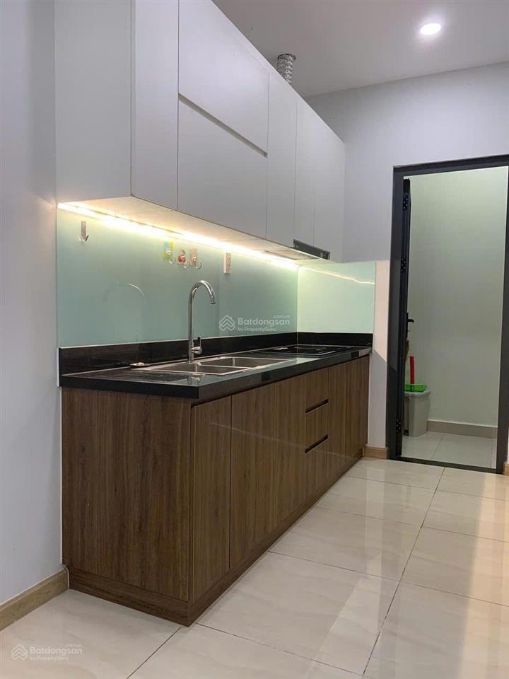 Chính chủ bán ch bcons garden 2 tỷ, 56m2, 2pn, 2wc view hướng nam thoáng mát  việt 0932 683 ***