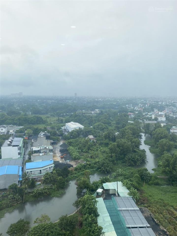 Bán căn hộ sunview town dt 57 m2 2pn 2wc view landmark block a2 giá 2,56 tỷ  việt 0932,683,991