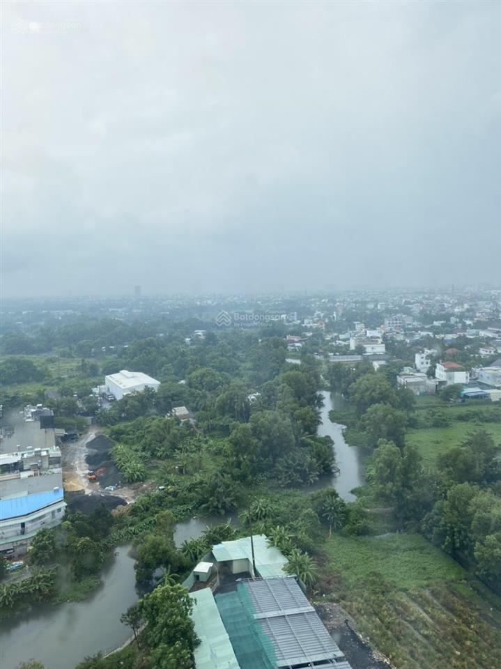 Bán căn hộ sunview town dt 57 m2 2pn 2wc view landmark block a2 giá 2,56 tỷ  việt 0932,683,991