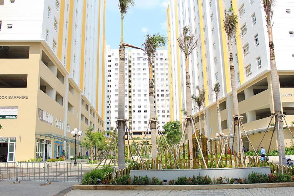 Bán căn 2pn sunview town dt 54 m2 2pn 1wc gía 2,4 tỷ (tl) view hồ bơi nhà đẹp  việt 0932,683,991
