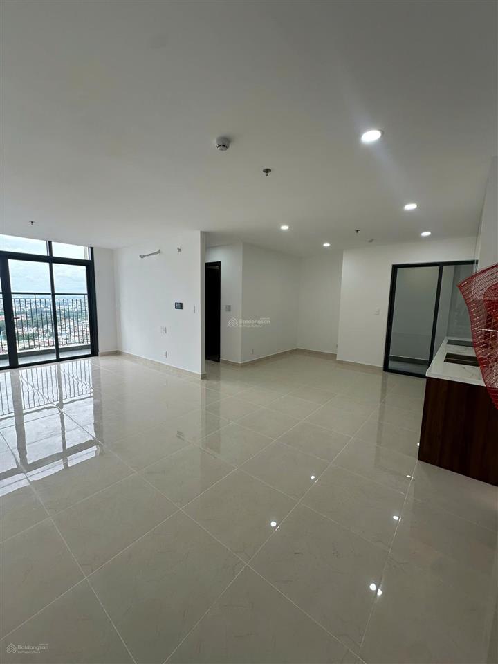 Bán căn phú đông sky garden dt 68m2 2pn 2wc giá 3,5 tỷ tl chủ  việt 0932,683,991