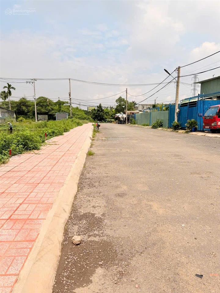 Khu dân cư ven sông an phú đông 3 dt 64 m2, giá 5 tỷ đối diện vạn phúc.  việt 0932,683,991