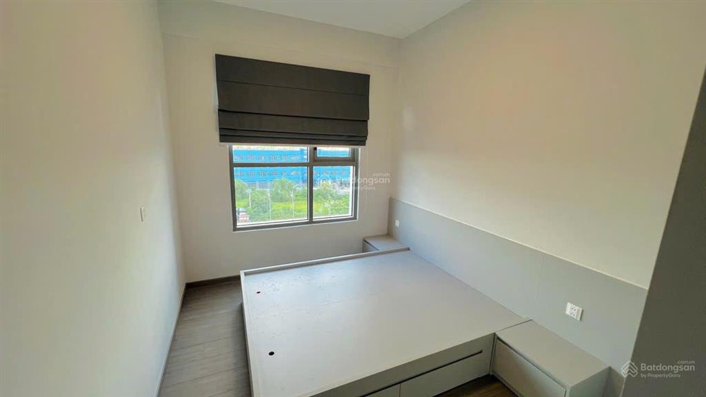 Bán gấp căn hộ westgate 69m2 giá lỗ 3,1 tỷ, một trong số ít sản phẩm tầng trung view ngoại khu