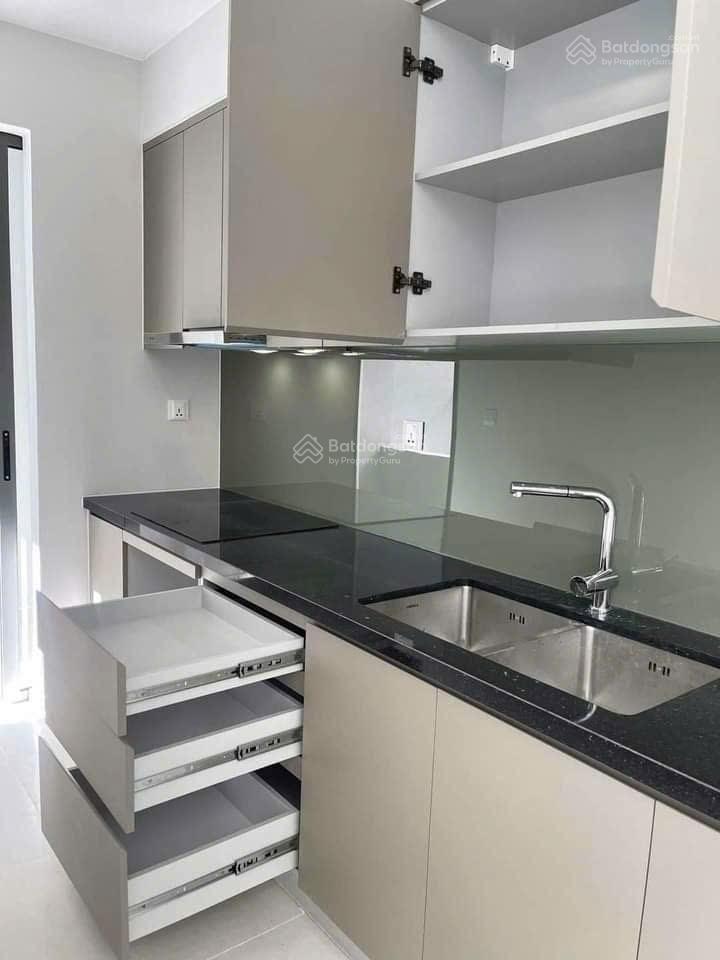 Bán căn hộ west gate 59m²  2pn  giá 2,7 tỷ có sổ hồng  hỗ trợ vay ngân hàng