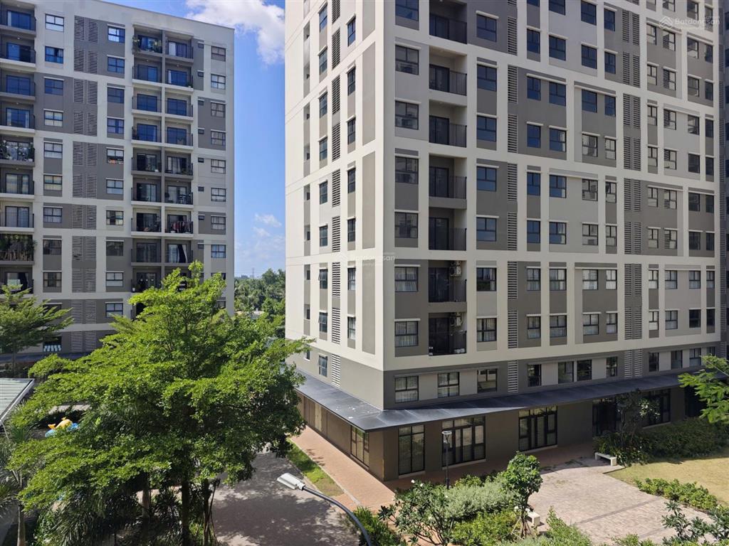 Chính chủ kẹt tiền bán lỗ căn hộ ehome southgate. tháp b1 giá 1,1 tỷ. bán lỗ so với giá hợp đồng.