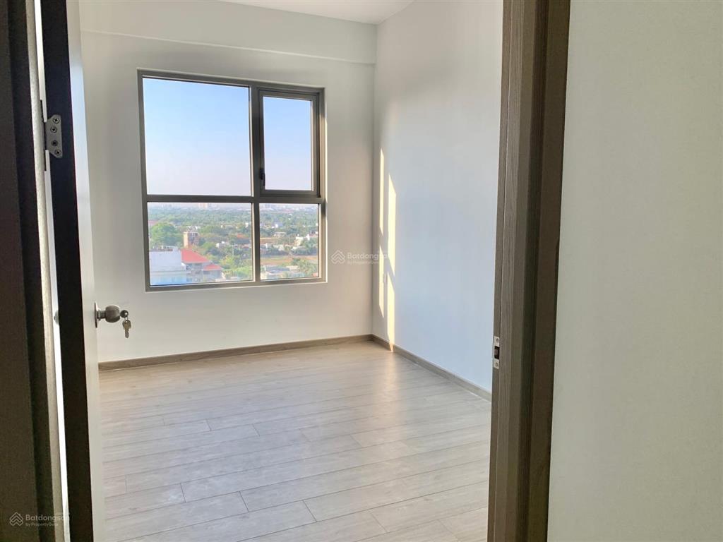 Bán căn 69m2 view ngoại khu + giá 3,1 tỷ (102%) hỗ trợ vay. sổ hồng sẵn