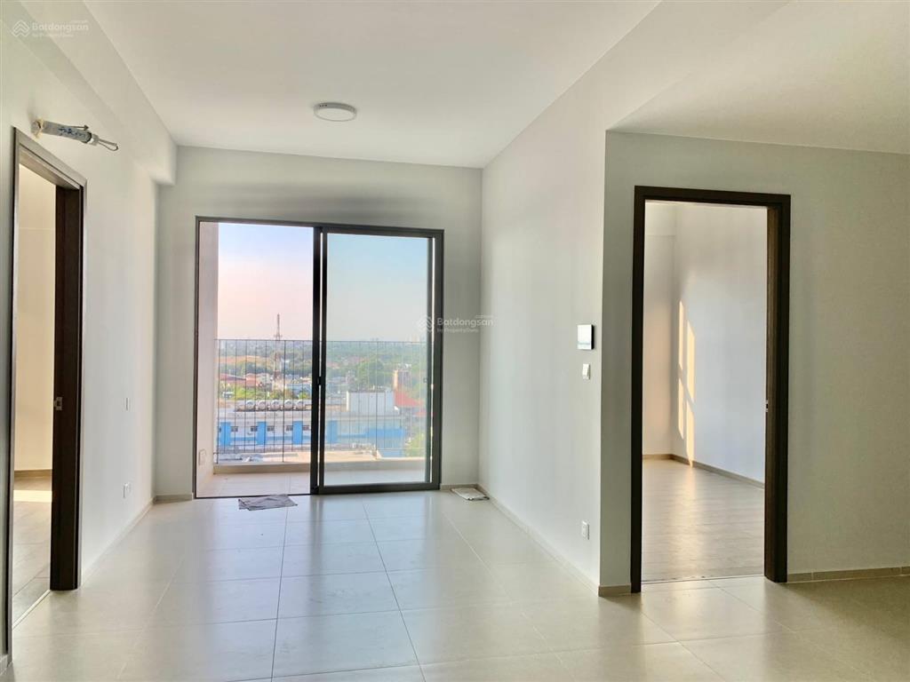 Bán căn 69m2 view ngoại khu + giá 3,1 tỷ (102%) hỗ trợ vay. sổ hồng sẵn