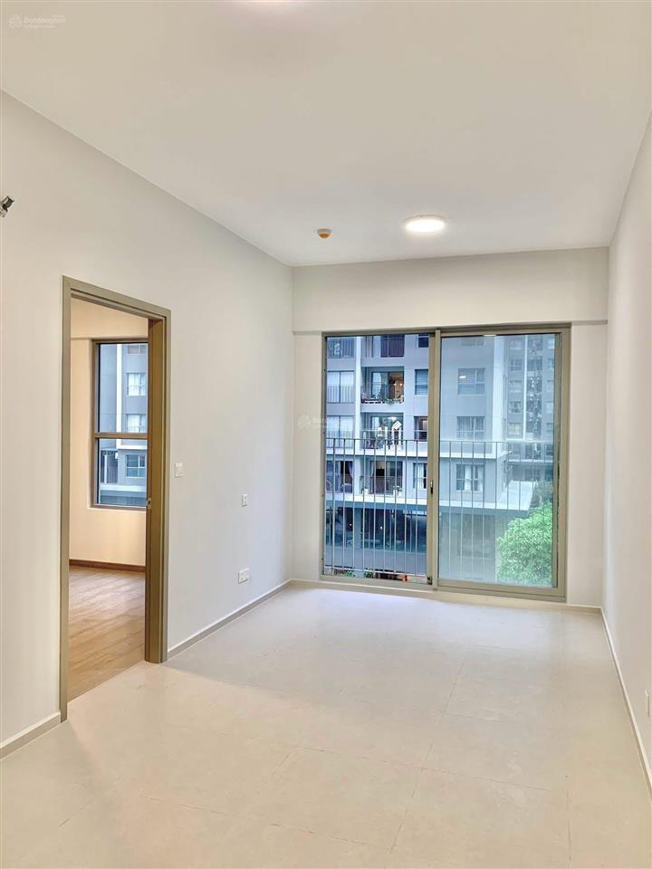 Bán căn 69m2 view ngoại khu + giá 3,1 tỷ (102%) hỗ trợ vay. sổ hồng sẵn