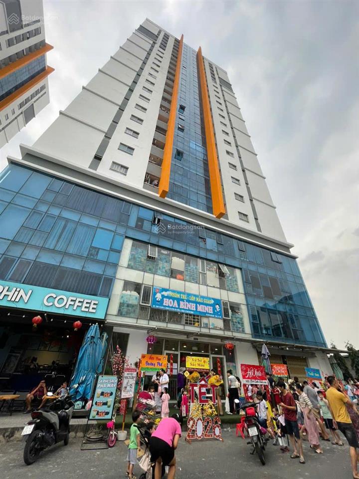 Bán cc 2pn, 2vs, 52m2, giá tốt tại lotus apartment, quốc lộ 1a dĩ an tp hcm