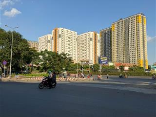 Rao bán mạnh tại cc lotus apartment đường phạm văn đồng