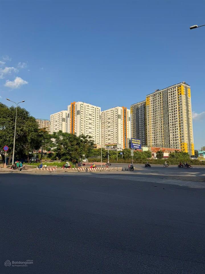 Cho thuê bcons polygon, bế văn đàn, cầu vượt sóng thần