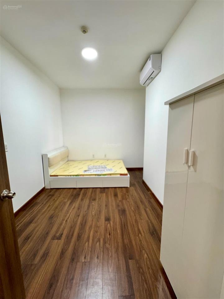 Cho thuê căn hộ akari 75m2 đầy đủ nội thất, nhà mới, sạch sẽ, ở liền, hướng đông mát mẻ.
