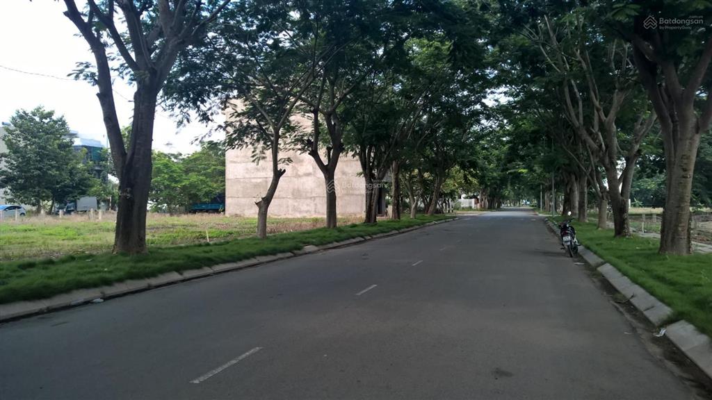 Gia đình ở úc bán 1 nền biệt thự 7mx23m=160m2 giá giảm 45tr, lô đẹp vuông vức, ở ngay 0909 719 ***