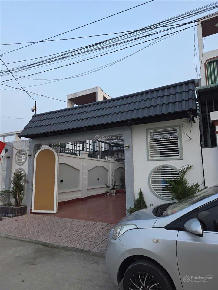 Chính chủ bán biệt thự cầu tràm, 300m2, giá 3,5 tỷ bao hết thổ cư, sổ hồng, vào ở ngay 0909 719 ***