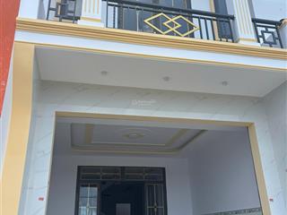 Bán nhà thật, không ảo sổ hồng riêng, 105m2, giá 3,3 tỷ bao hết, hoàn công, ở ngay 0909 719 ***