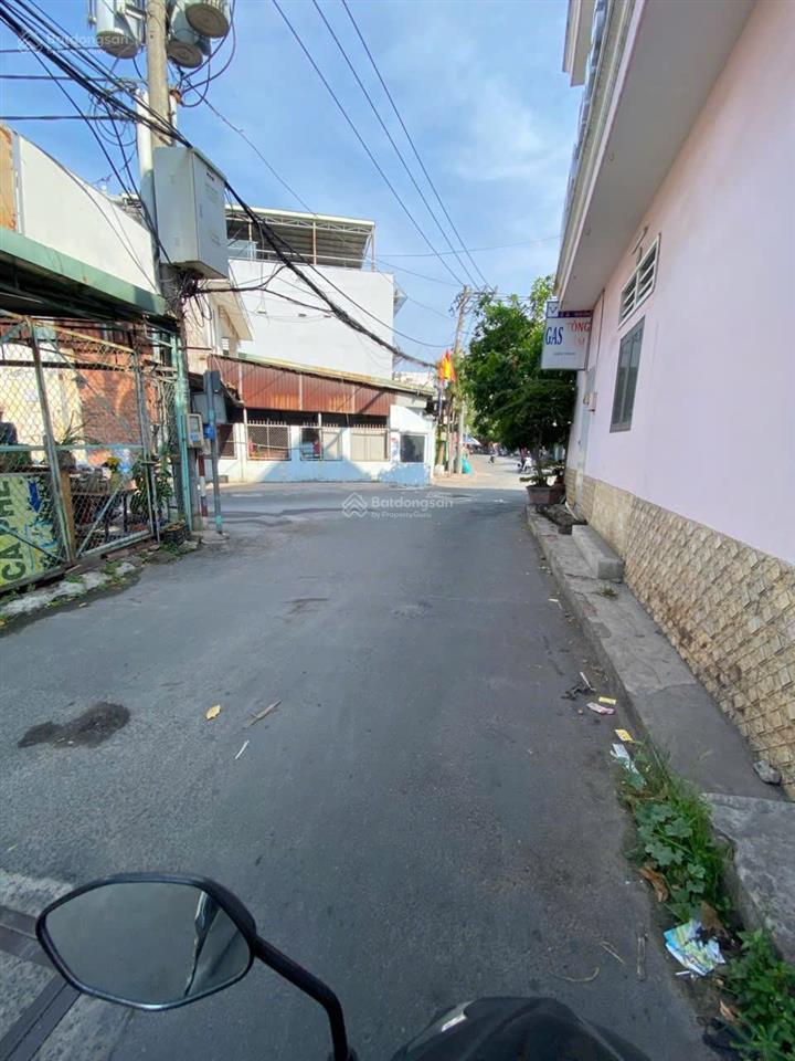 Nhà 1t1l hẻm thông xe hơi đường 22, phước long b, kề cao đẳng công thương, quận 9, dt 70m2/6.2tỷ tl