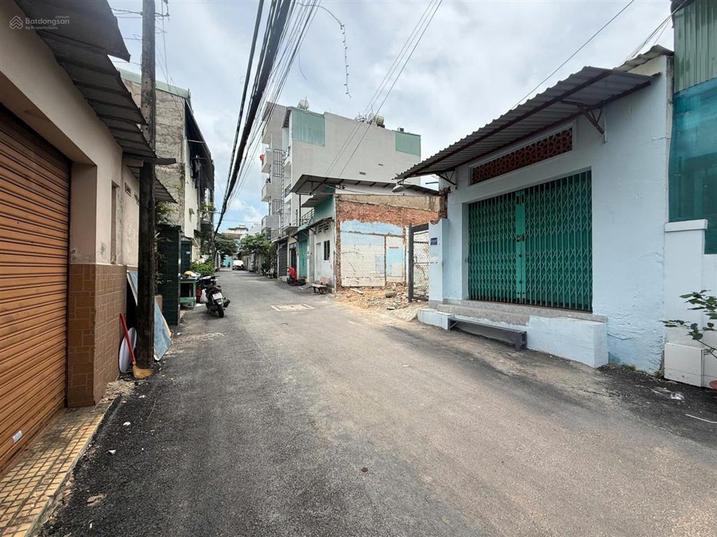 Kẹt vốn bán nhà đất đẹp 2mt trước sau hxh đường 385, tăng nhơn phú a, q9, dt 148m2, giá 9,5 tỷ tl