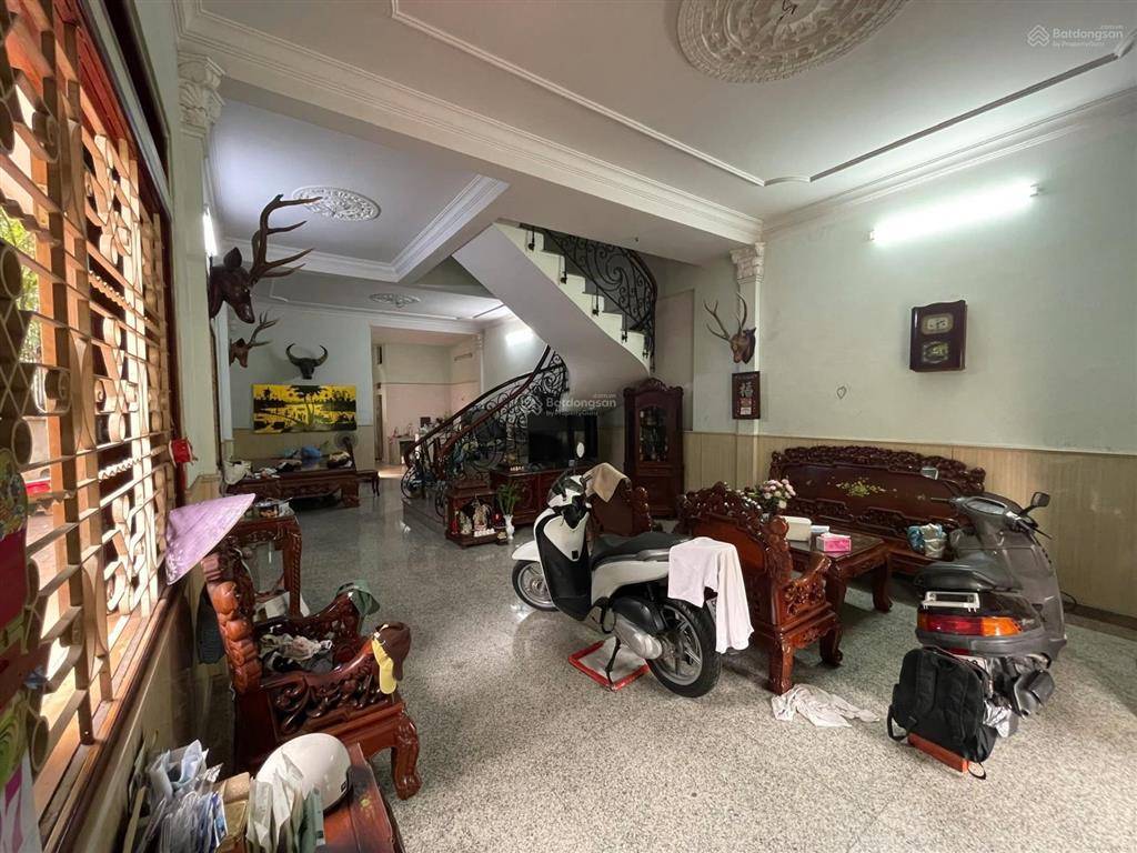 Bán nhà đường 10, trường thọ, thủ đức, gần chợ thủ đức giá 4,4ty