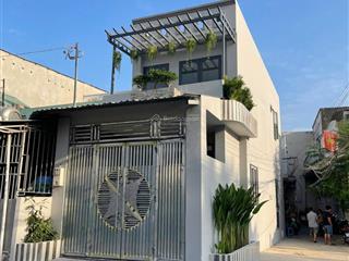 Nhà 1t1l góc 2mt hẻm xe hơi thông đường tây hòa, phước long a, q9, dt 50m, 4.6tỷ, tl.