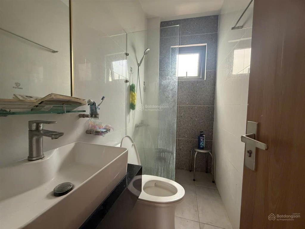 Bán căn nhà 3 tầng 1 sẹc đường man thiện , p. tăng nhơn phú  trung tâm hành chính  q9 giá 6.8ty