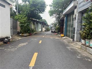 Bán nhà cấp 4 mặt tiền đường 147 song hành xa lộ hà nội, hiệp phú, quận 9 dt 120m² giá 9.5 tỷ tl.