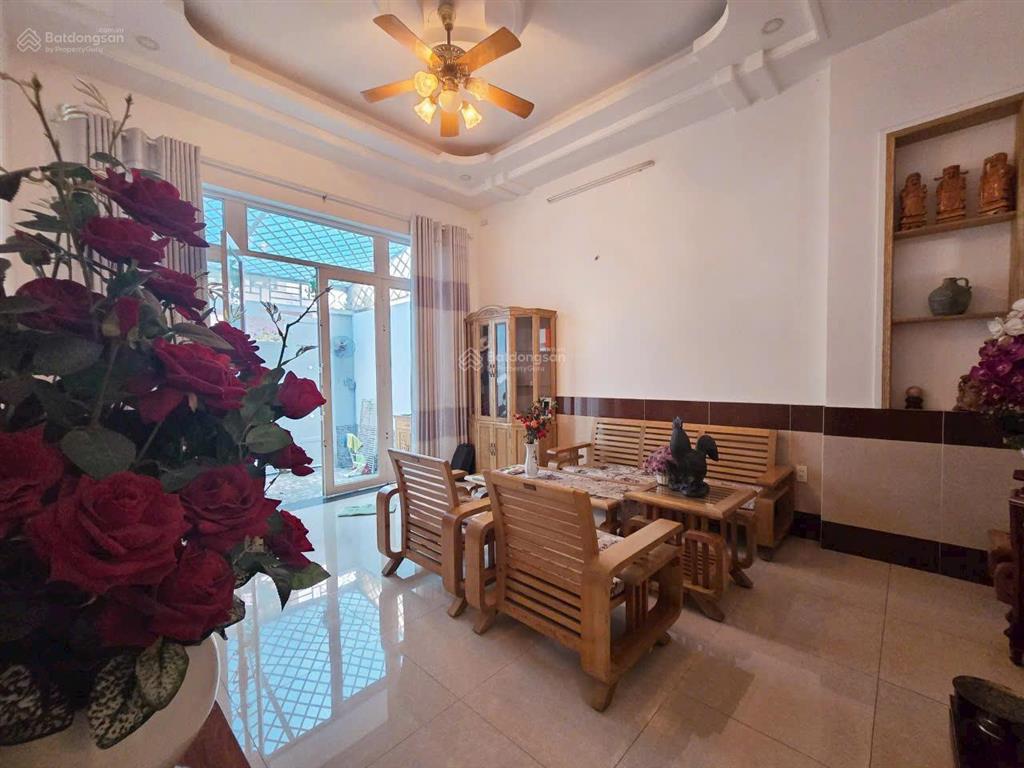 Bán nhà 1 trệt 2 tầng hẻm đường man thiện, tăng nhơn phú a, q 9 dt64m2 ( 4x16) giá 7.9ty , tây bắc