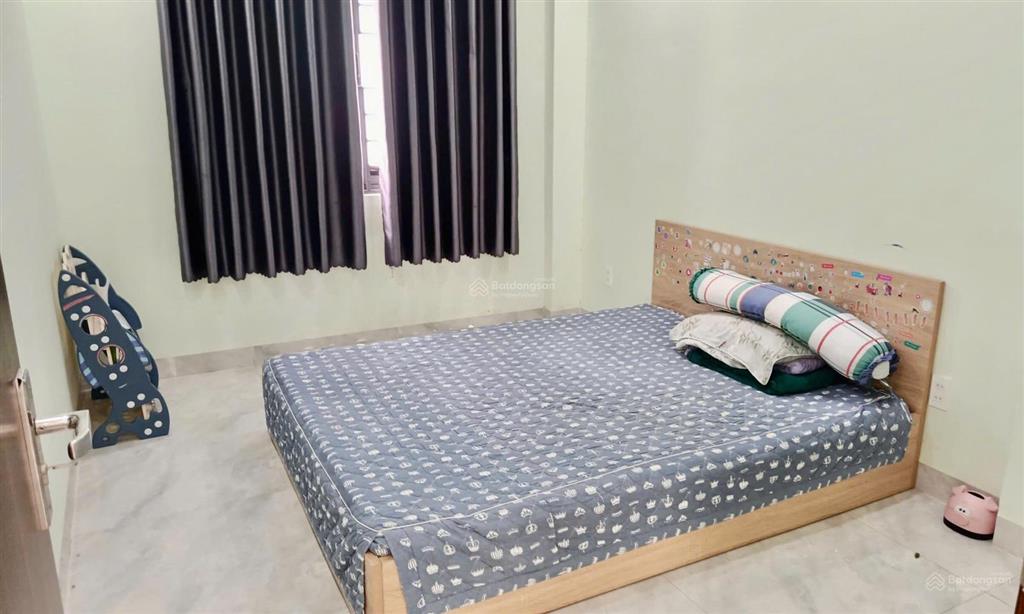 Nhà 1t2l 7pn,5wc mặt tiền đường d8 nam long,liên phường, phước long b, q9 cũ 120m2 giá 14,8ty tl