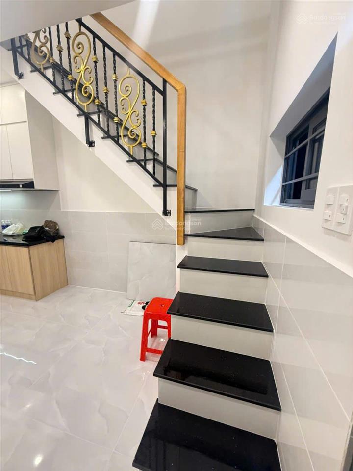 Bán nhà hẻm thông đường 265 phường hiệp phú, quận 9 dt 20m2 giá 1,95ty