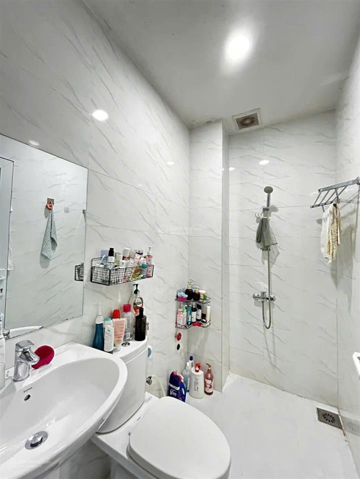 Bán nhà 3 tầng hẻm trần thị điệu phước long b quận 9 giá 4,95tỷ tl