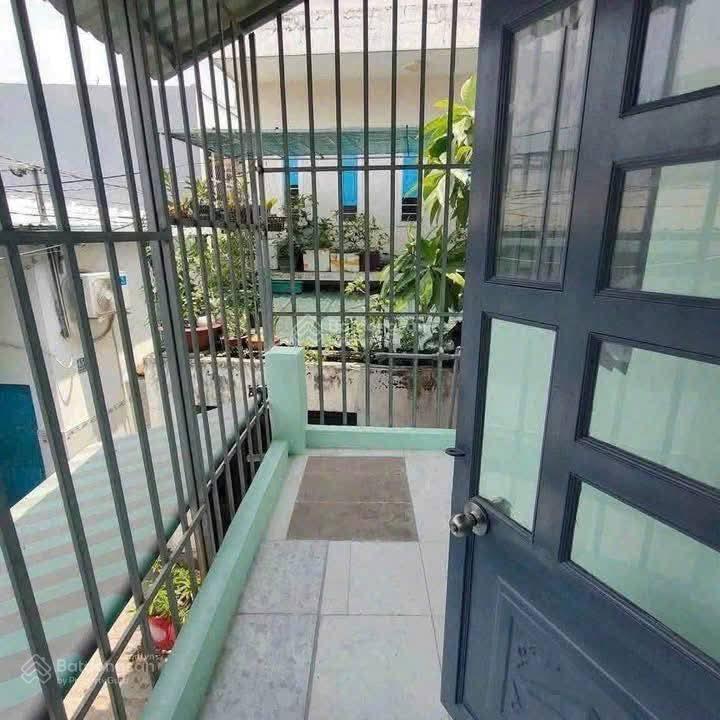Bán nhà trệt 1 lầu hẻm đường 22 phước long b, kề cao đẳng công thương. q9. hcm. giá 3,15ty