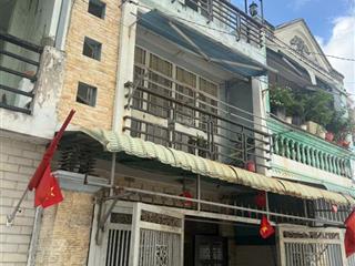 Nhà 1 trệt 2 lầu hẻm xe hơi đường hồ bá phấn. pla . q9. hcm. giá 4,7ty